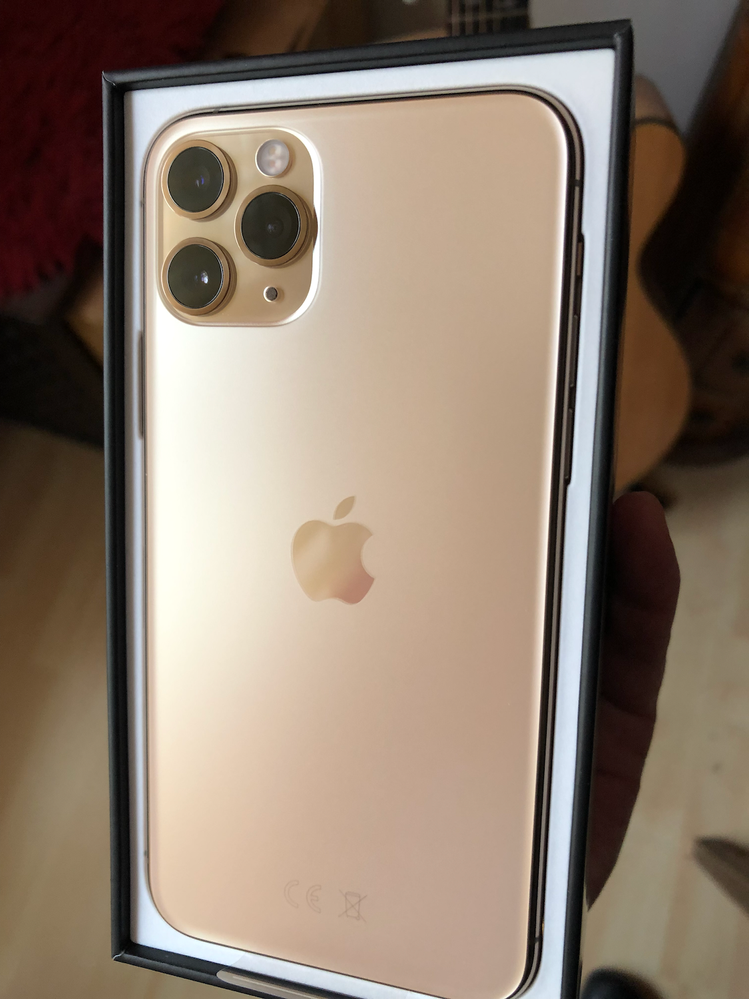 iPhone11ProGold-2.png
